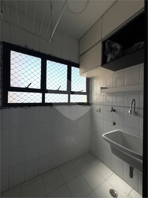 Apartamento 68m² com 3 Dormitórios, 1 Suíte e 2 Vagas na Vila Euclides