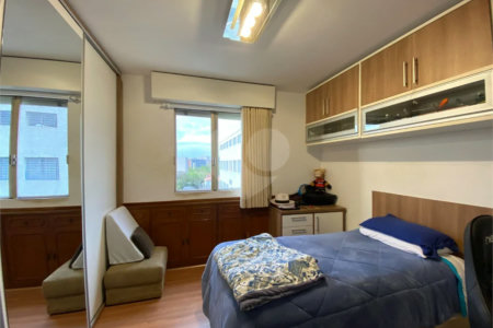 Amplo Apartamento à Venda – 140 m² | 3 Dormitórios | 1 Vaga