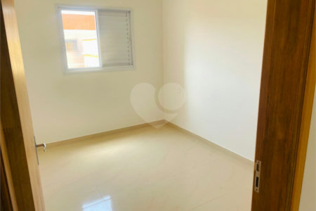 Casa á venda no Bairro Cidade Jardim