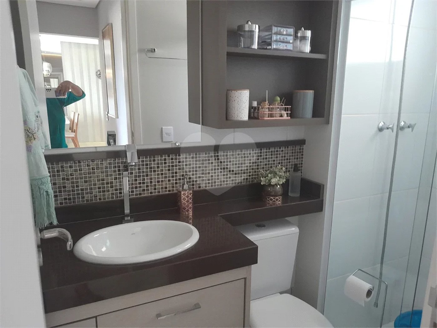 Apartamento à venda com 3 quartos, sendo 1 suíte,  em Jardim Bandeirantes, Louveira, SP