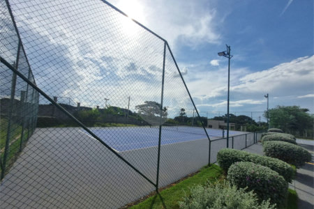 Terreno à Venda no Condomínio Villeneuve 10X24– Oportunidade Imperdível!