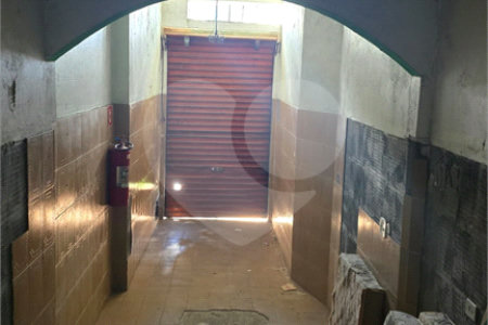 Oportunidade no Centro de Atibaia/SP. SALÃO COMERCIAL 42 M².