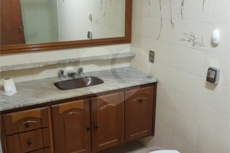 Apartamento no Edifício Winston Monteiro Ricetti
