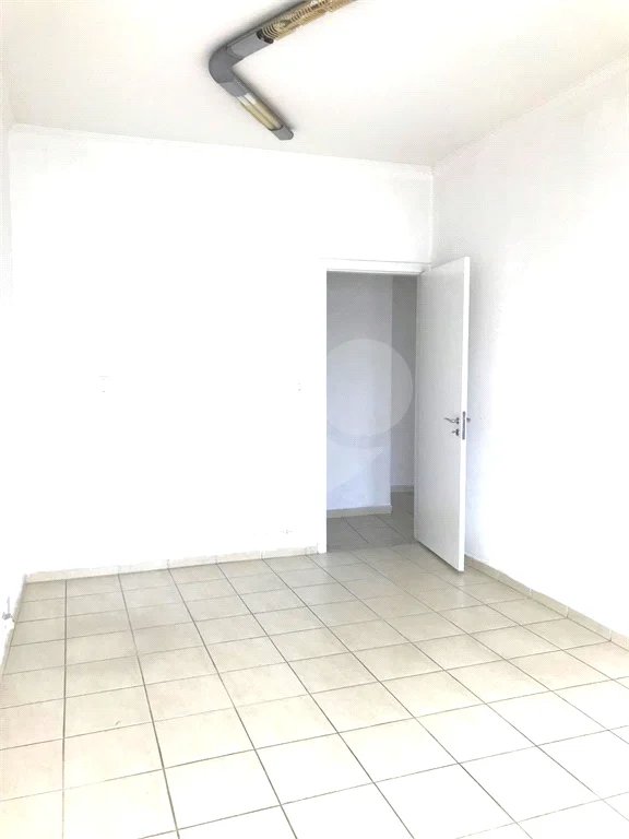 Sala comercial região da Paulista com 50 m²!