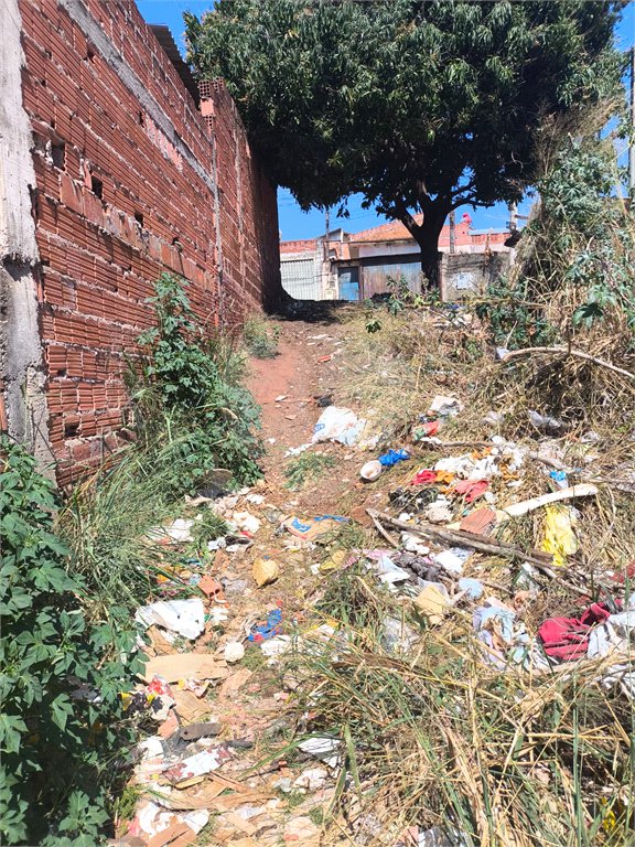 Terreno a venda no Cidade Aracy 2