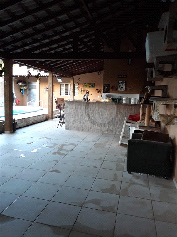 Casa térrea no Samambaia.