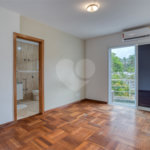 Casa à venda com 4 suítes em Chácara Monte Alegre, São Paulo, SP