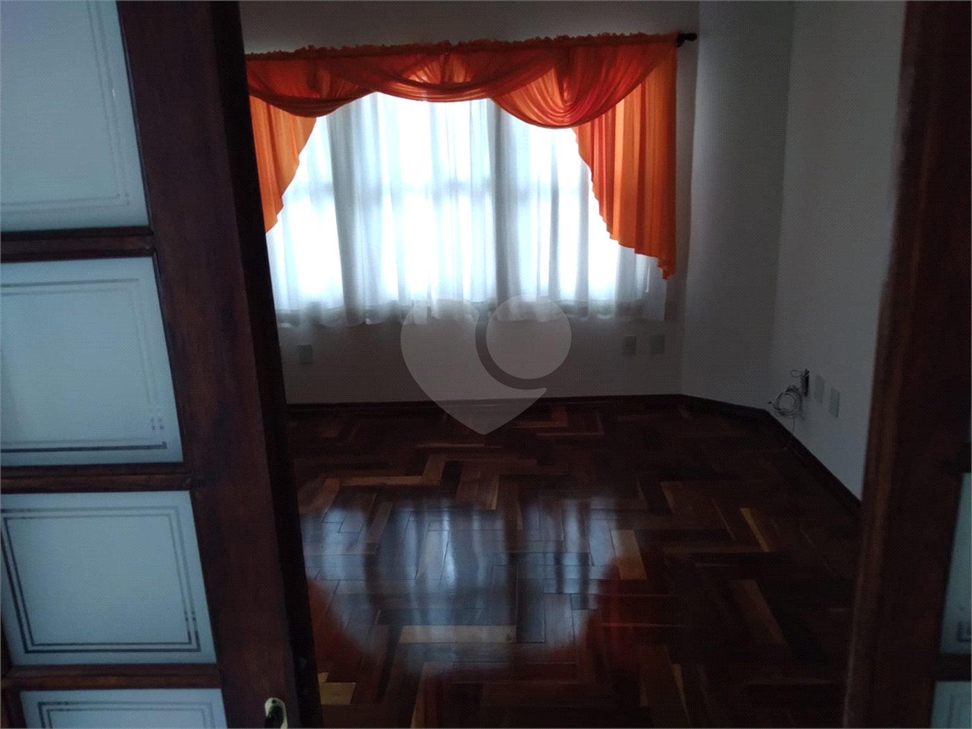Sobrado 3 quartos 1 suíte