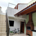 Casa com 324m², 4 dormitórios, sendo 1 suíte, 4 vagas, à venda no Jardim Las Vegas em Santo André.
