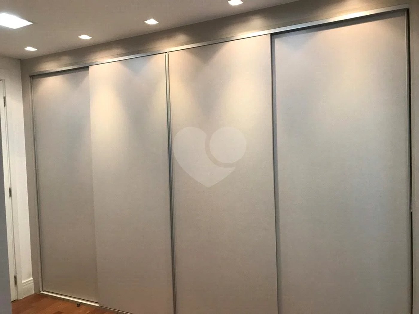 Apartamento com 204m² com 4 Quartos 4 Suítes à Venda na Mooca | Condomínio Villa Solare - Luzes da Mooca,
