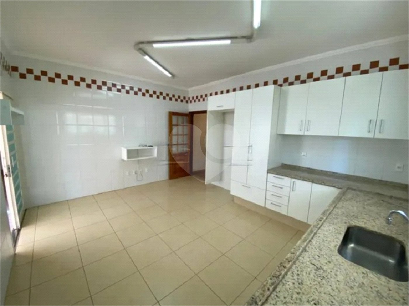 Casa à Venda no Condomínio Montreal - São Carlos/SP