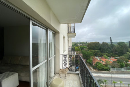 Apartamento no Brooklin com 3 dormitórios