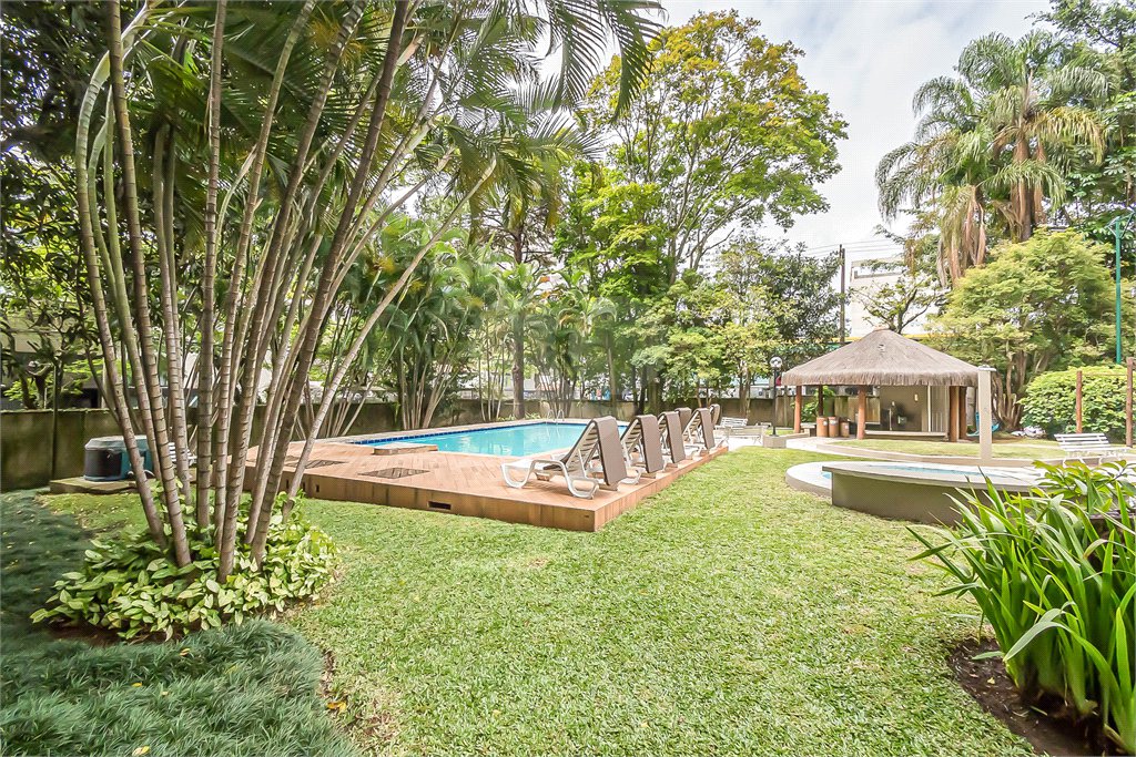 Apartamento à venda no Campo Belo 4 dormitórios 3 vagas