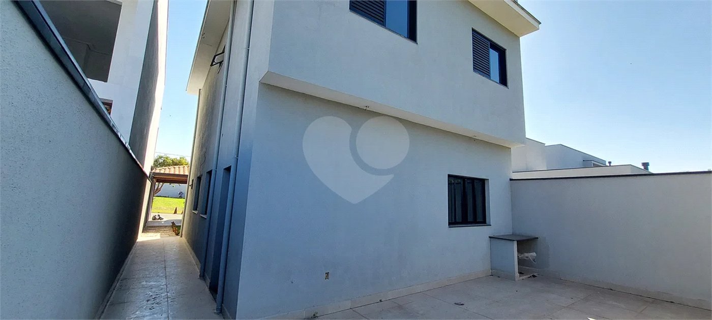 Casa à venda com 3 quartos, sendo 1 suíte,  no condomínio Residencial Mônaco, Piracicaba - SP