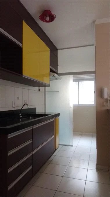 Apartamento à venda com 2 quartos em Jardim Ísis, Cotia - SP