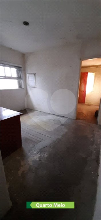 Sobrado á Venda no Ipiranga, 3 dormitórios, 2 vagas na garagem, reformado