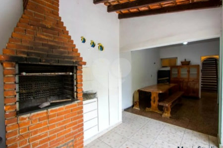 Casa com 360m² , 3 dormitórios , sendo 1 suíte , 4 vagas , disponível para venda ou locação , no centro de Santo André.