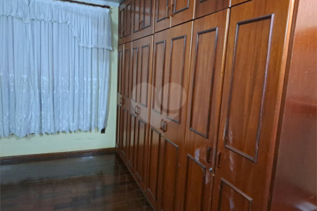 Casa térrea no Centro