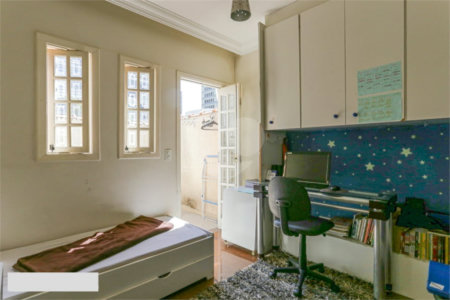 Casa de vila, 120 m², 02 dormitórios na Vila Olimpia