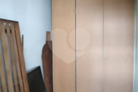Apartamento para venda e locação no bairro da Bela Vista, em São Paulo.