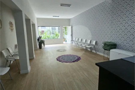 Sobrado à venda com 3 quartos, sendo 1 suíte, em Chácara Santo Antônio, São Paulo, SP
