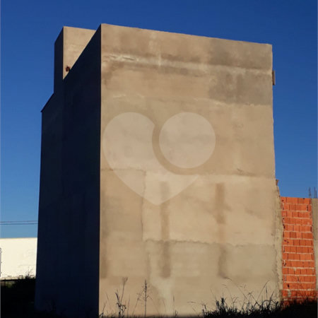 IMÓVEL COMERCIAL E RESIDENCIAL COM EXCELENTE POTENCIAL!