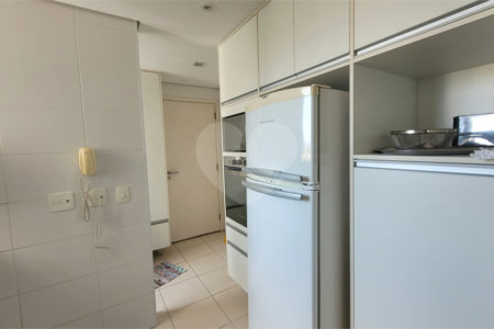 Apartamento à venda com 2 quartos, sendo 1 suíte, em Morumbi, São Paulo, SP