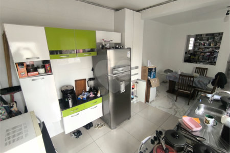 Excelente Oportunidade de Investimento - Imóvel sobrado com 280 m² próximo à Estrada do Campo Limpo!