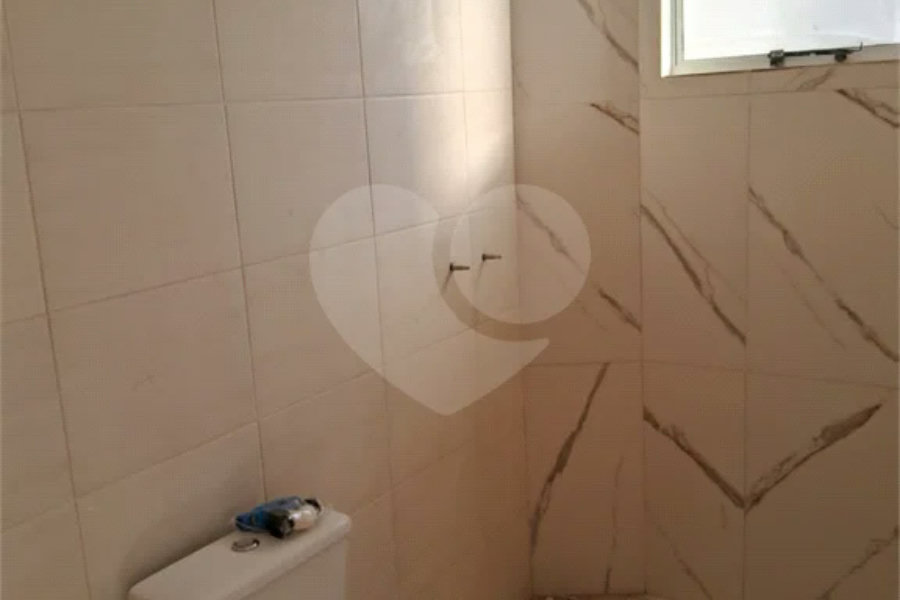 Sobrado moderno com 2 Suítes e vista Privilegiada no Jardim Bandeirantes, Poços de Caldas
