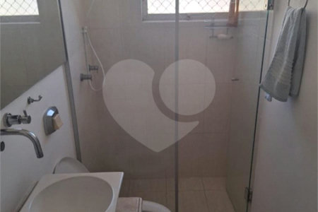 BAURU Vende-se Apartamento