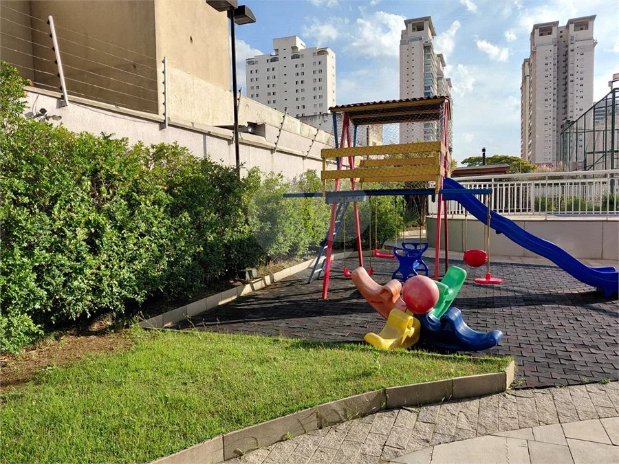 Apartamento na Vila Leopoldina de 3 dormitórios, 1 suíte, 2 vagas e lazer completo!