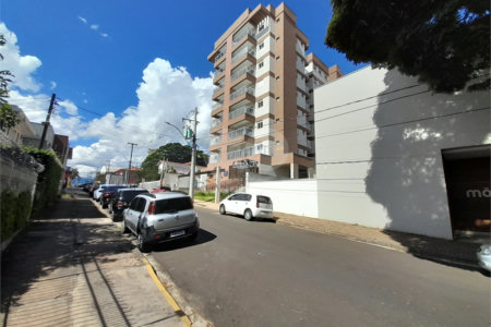 Excelente oportunidade de apartamento à venda no Edifício Monet
