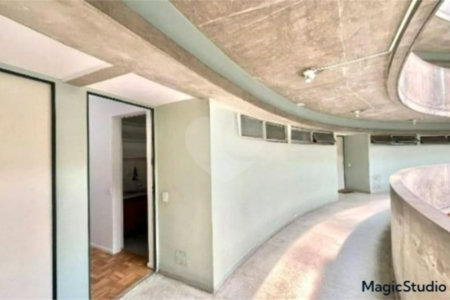 Sala com 37m² , 2 vagas , à venda no Jabaquara.