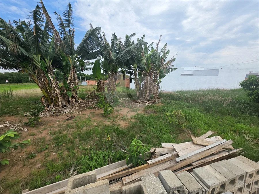 Terreno no Arcoville 260m² de esquina