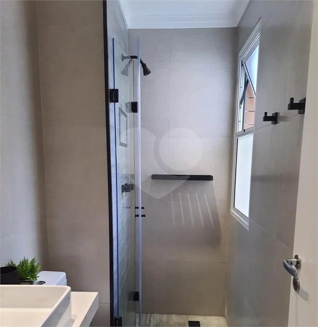 Apartamento reformado de 92 m² no Baeta Neves, com 2 dormitórios, 1 suíte, sala ampliada, área gourmet, 2 vagas, planejados e lazer completo.