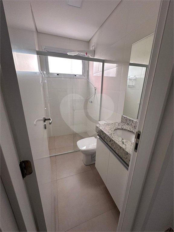 Apartamento Mobiliado de 2 Dormitórios com Suíte no Edifício Valentina Park Venda