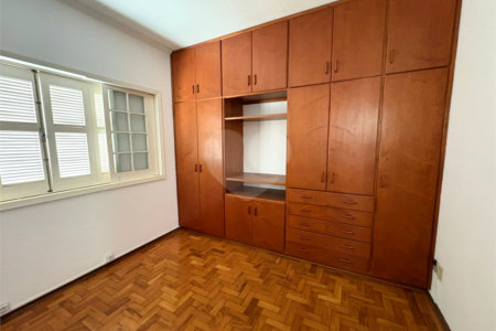 Ótima oportunidade para moradia ou investimento comercial!