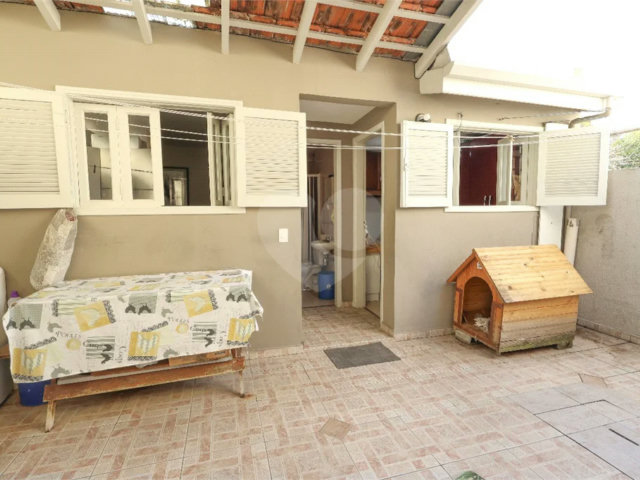 Casa à venda com 4 quartos, sendo 1 suíte,  em Chácara Santo Antônio, São Paulo, SP