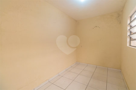 Sobrado à venda com 3 quartos, sendo 1 suíte, em Vila Mascote, São Paulo, SP