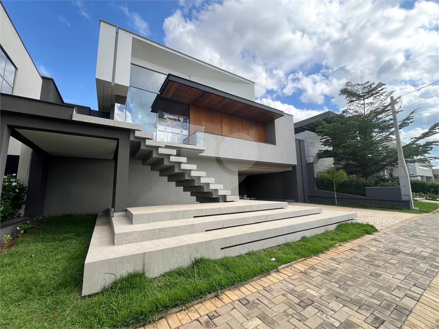 Casa Assobradada com 3 Suítes no Morada do Engenho em Piracicaba