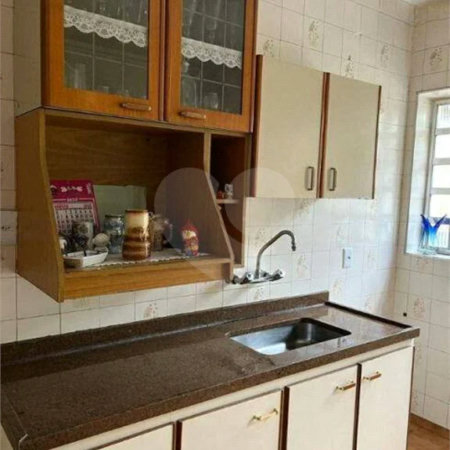 Sobrado à venda com 66m² - Belém