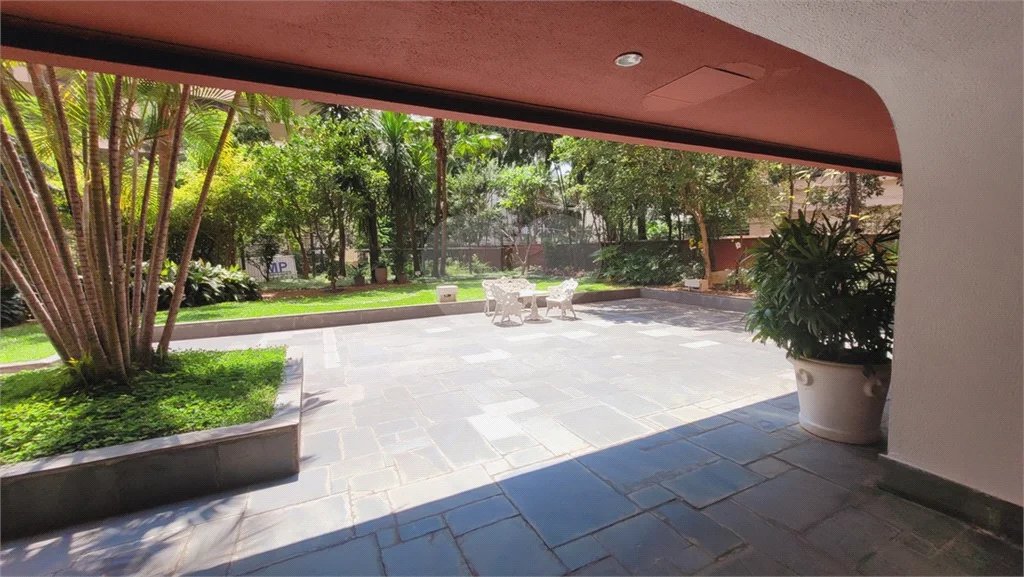 Apartamento sofisticado em localização privilegiada no Itaim Bibi – próximo ao Parque do Povo e Shopping JK Iguiatemi