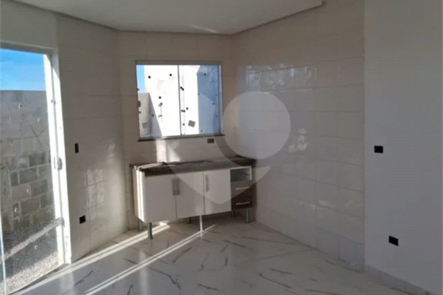Sobrado moderno com 2 Suítes e vista Privilegiada no Jardim Bandeirantes, Poços de Caldas