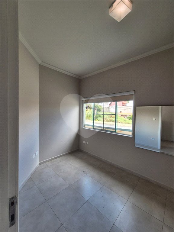 Sobrado à venda ou para alugar com 3 suítes em Villaggio Capríccio, Louveira, SP
