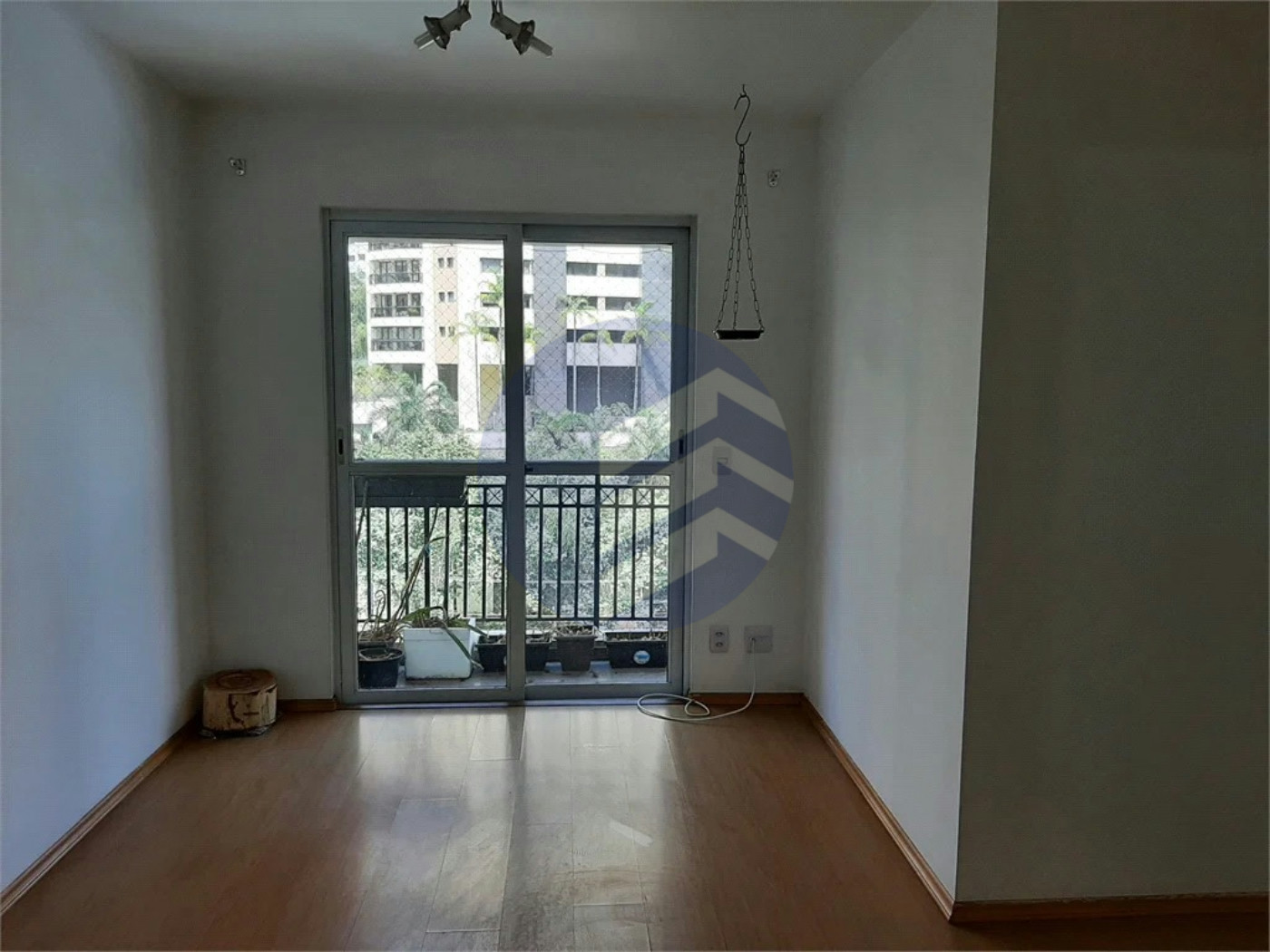 Apartamento à venda ou para alugar com 3 quartos, sendo 1 suíte, em Vila Suzana, São Paulo - SP