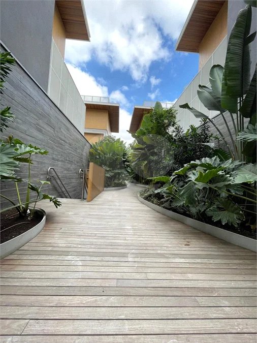 Ibiá House | Jardim Paulistano - 660 m² | 4 suítes | 6 vagas | Piscina privativa | Elevador | Projeto Perkins&Will