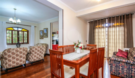 Casa à venda com 6 quartos, sendo 4 suítes,  em Vila Anglo Brasileira, São Paulo, SP