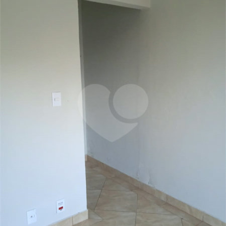 Sala Comercial com 11,00 m²