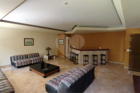 Apartamento de 3 dormitórios à Venda - Jardim Bethânia
