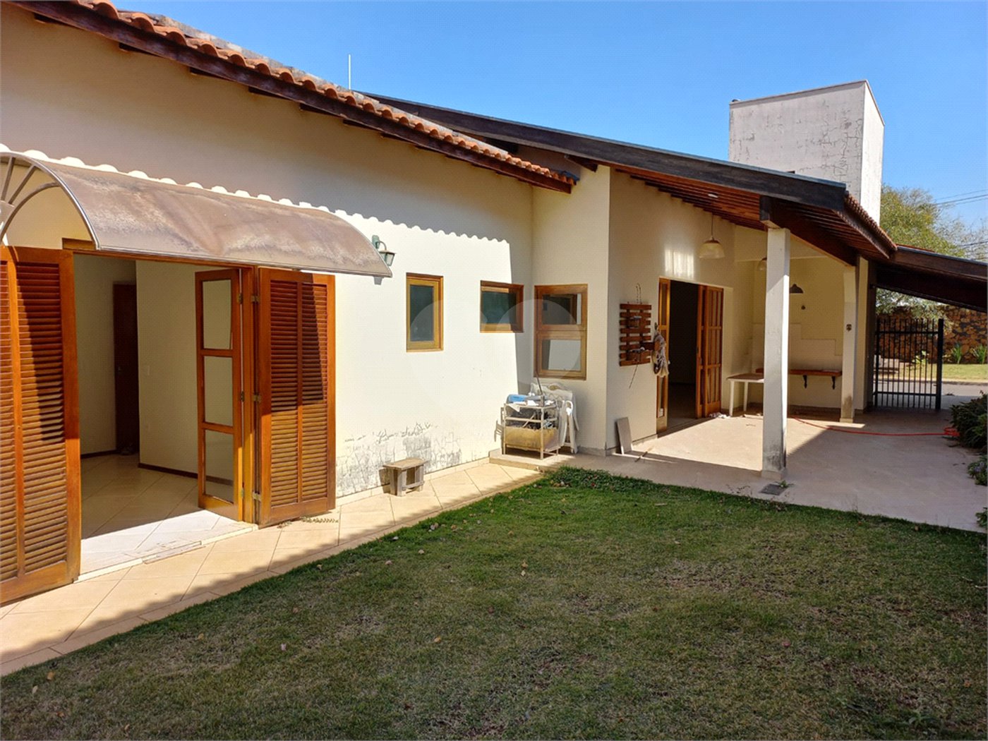 Casa Térrea no Condomínio Damha I,